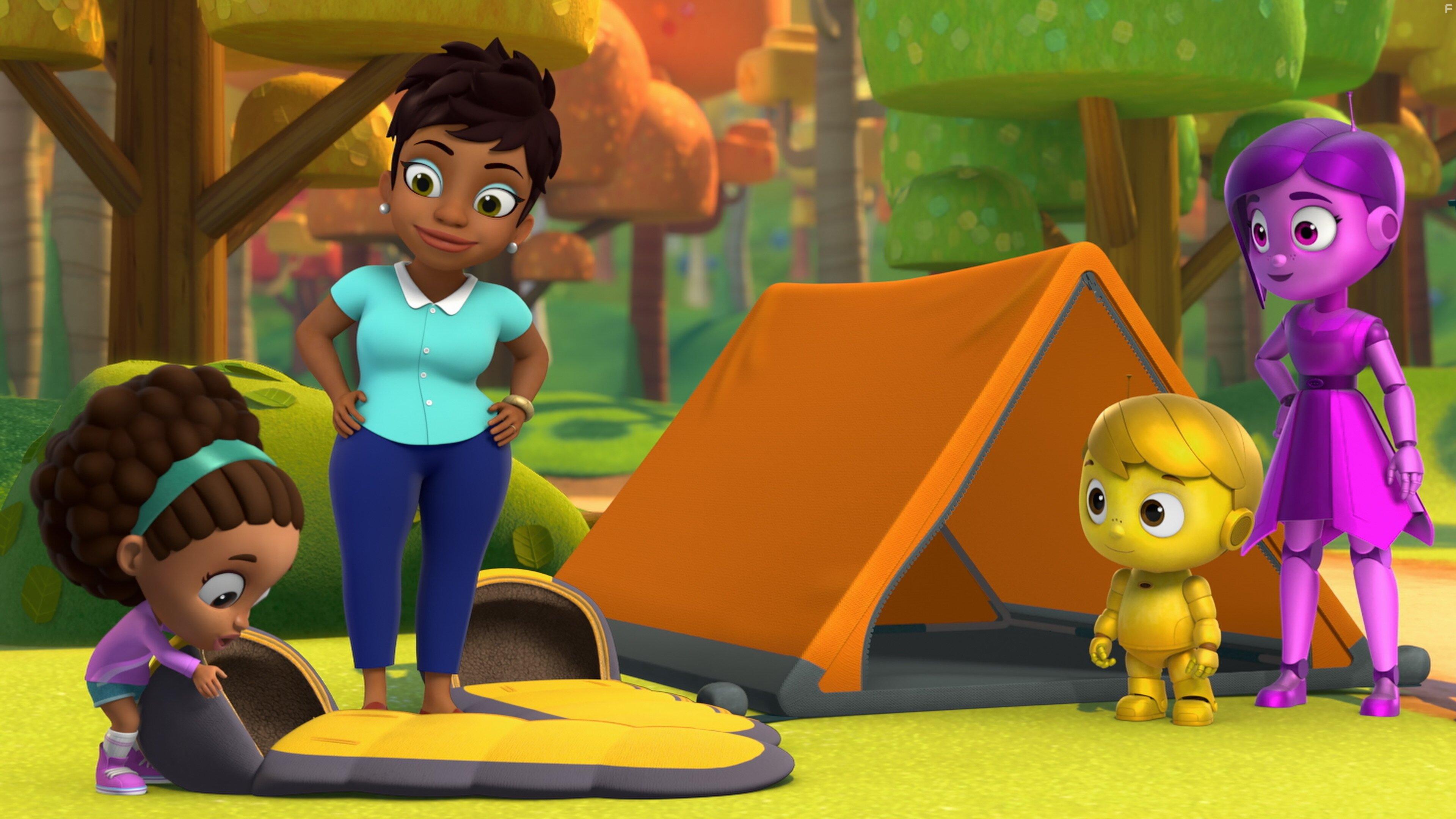 Mara Junot in Doug Unplugs (2020)