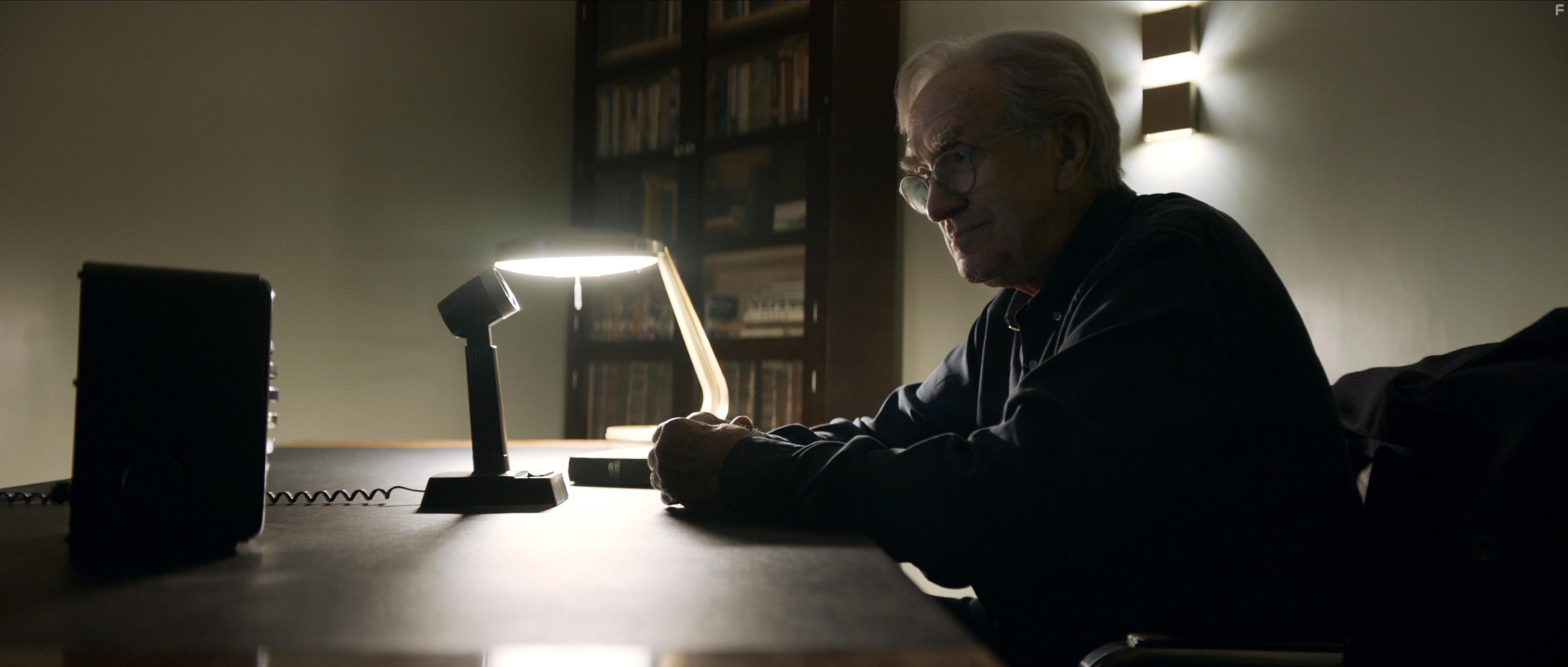 Jonathan Pryce in 3 Body Problem (2024)