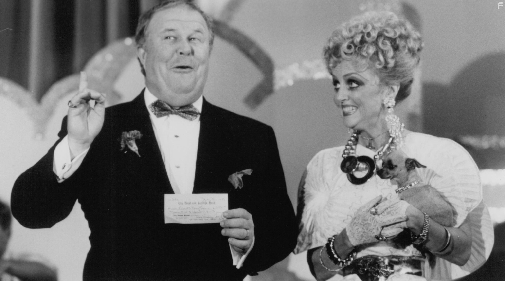 Ned Beatty and Lana Schwab in Изгоняющий заново (1990)