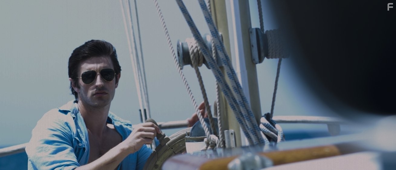 Eoin Macken in Siren (2010)