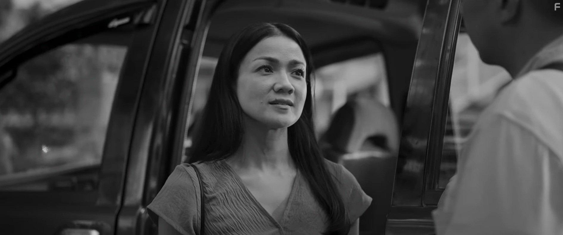 Nirina Zubir in Jatuh Cinta Seperti di Film-Film (2023)