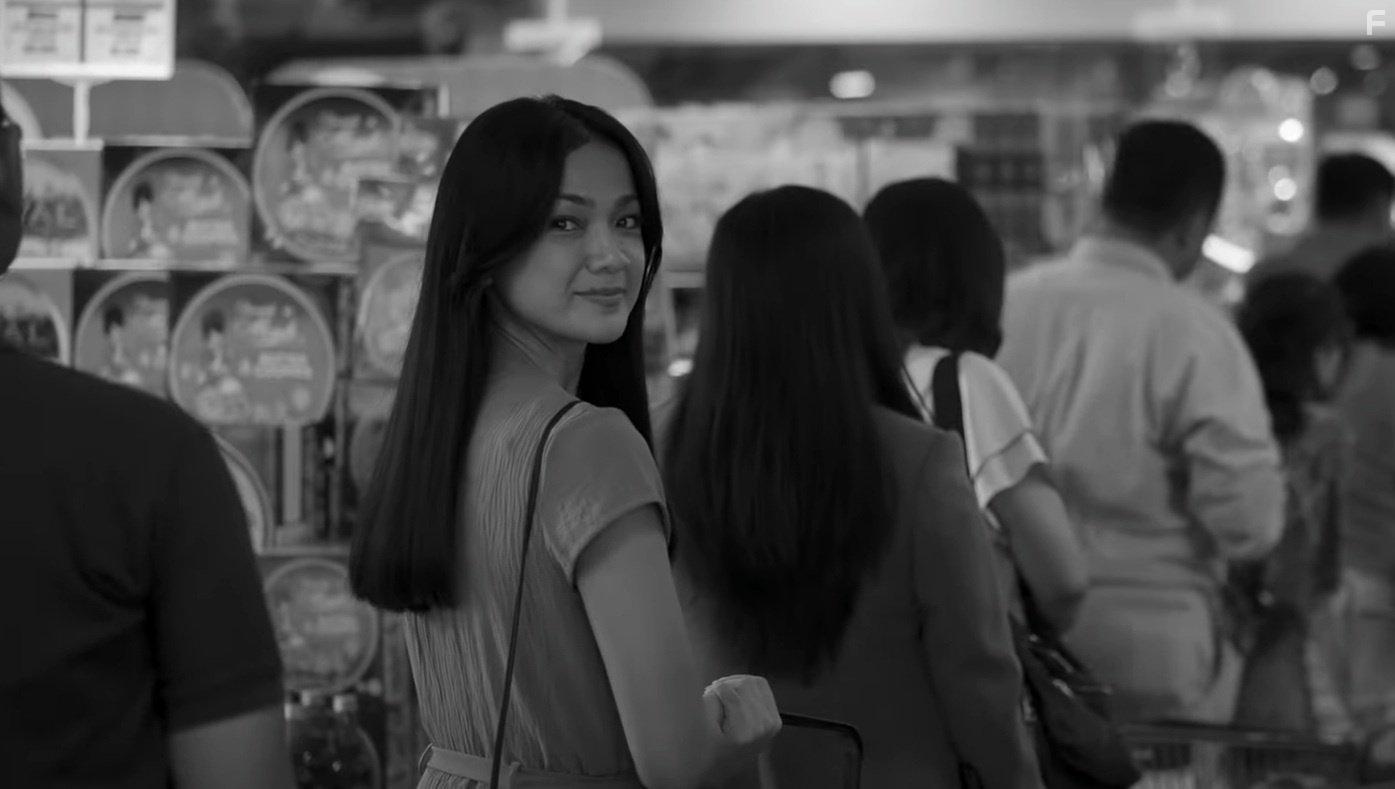 Nirina Zubir in Jatuh Cinta Seperti di Film-Film (2023)