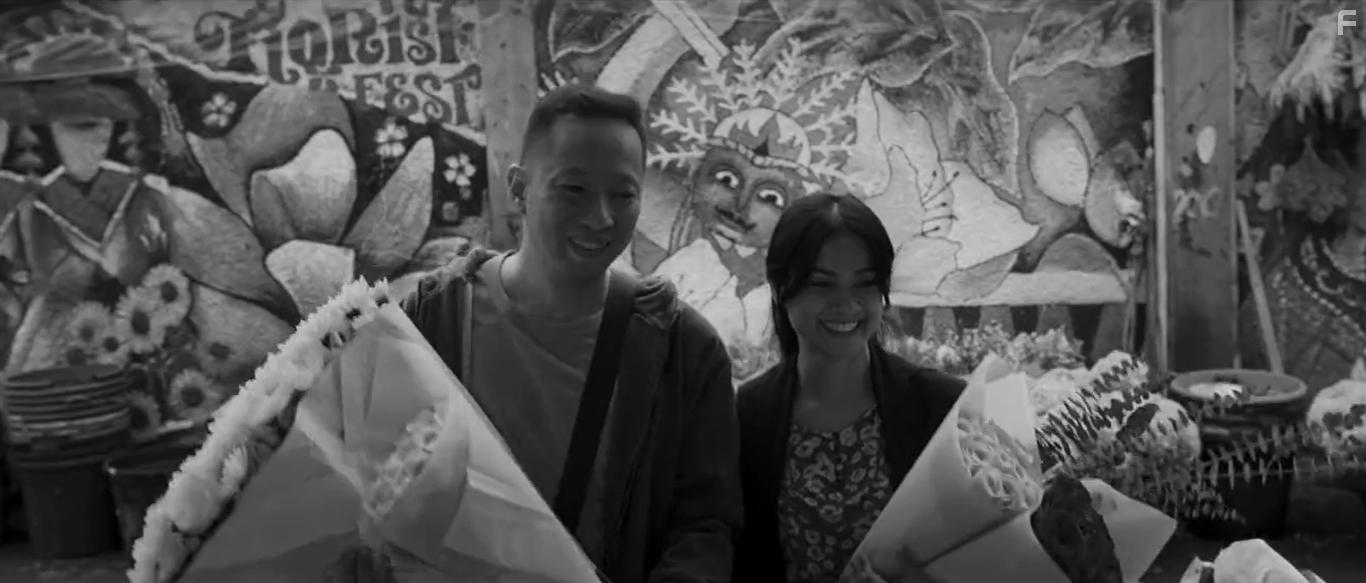 Nirina Zubir and Ringgo Agus Rahman in Jatuh Cinta Seperti di Film-Film (2023)