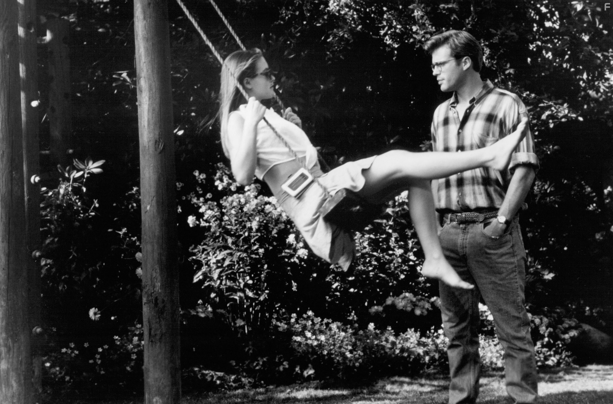 Cary Elwes and Alicia Silverstone in Увлечение (1993)