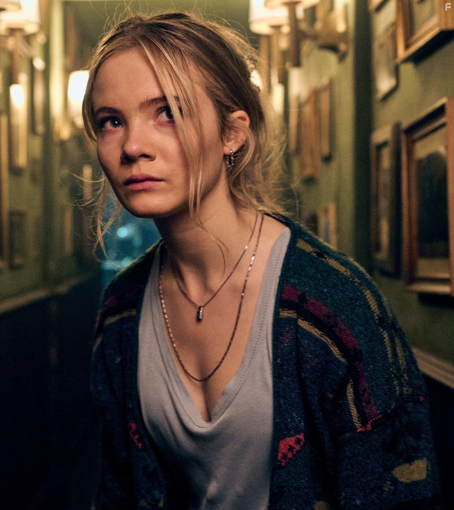 Freya Allan in Baghead (2023)