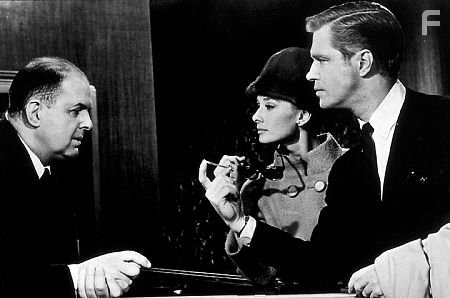 5596-1 "Breakfast at Tiffany's" Audrey Hepburn, George Peppard, John McGiver
