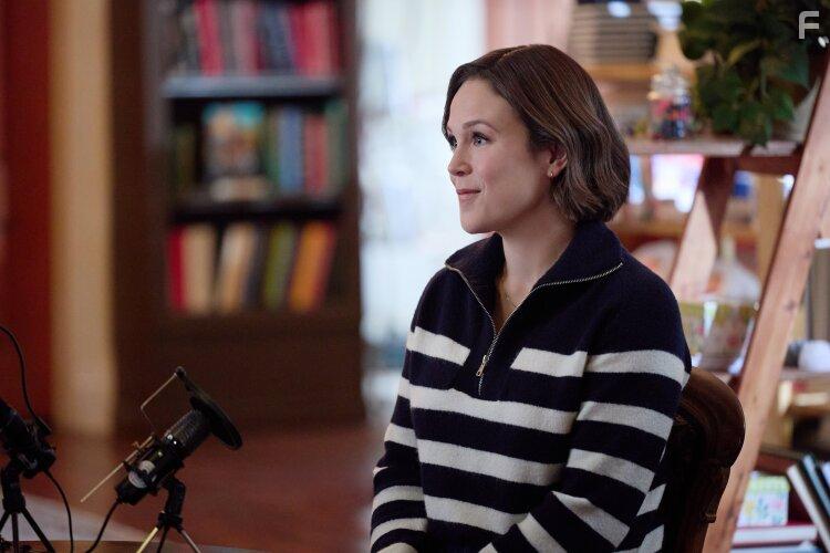 Erin Krakow in Blind Date Book Club (2024)