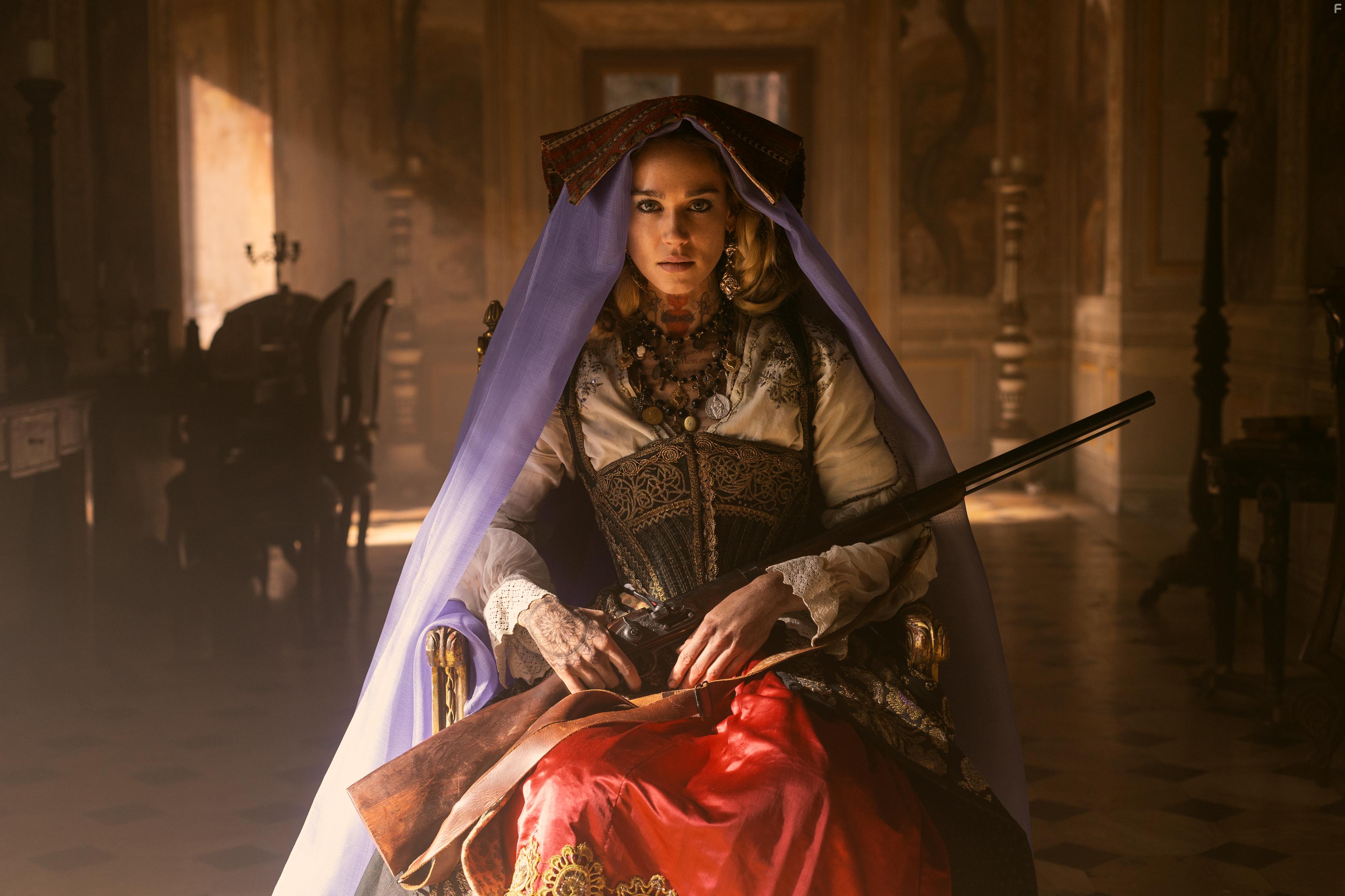 Matilda Anna Ingrid Lutz in Briganti (2024)