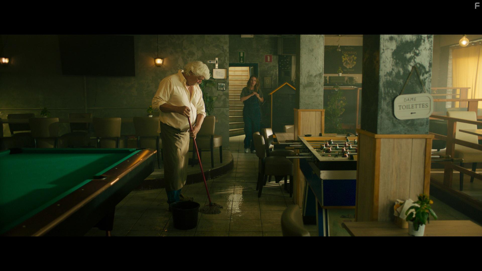 Ed van Baaren and Sanne Langelaar in Candy & Bonita (2023)