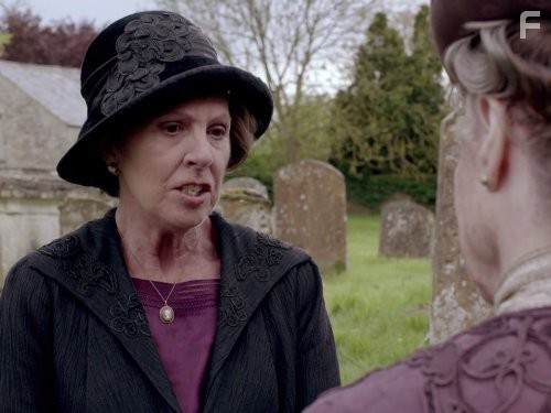 Penelope Wilton in Аббатство Даунтон (2010)
