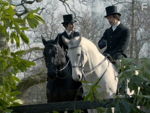 Michelle Dockery and Theo James in Аббатство Даунтон (2010)