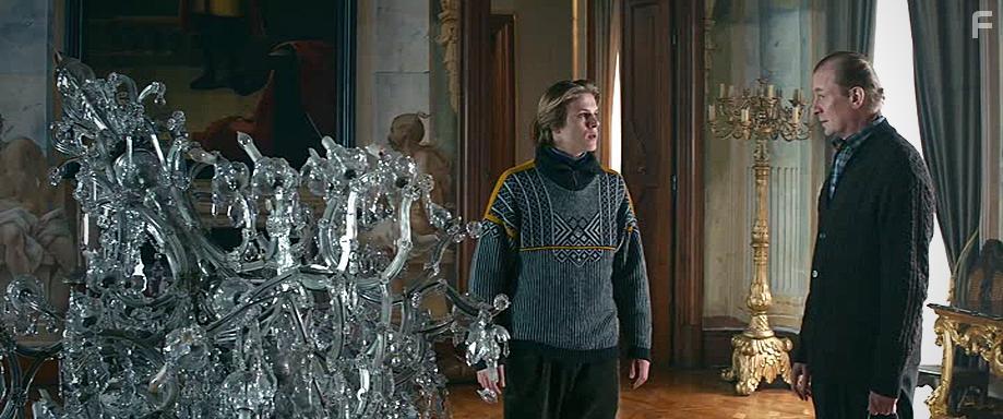 Martin Pechlt and Zdenek Piskula in Posledn aristokratka (2019)