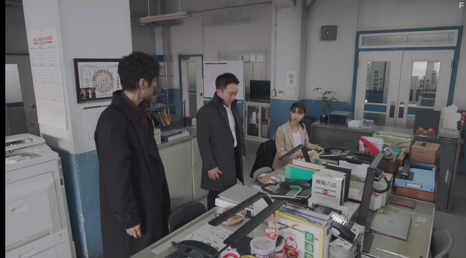 Hidetoshi Nishijima, Gaku Hamada, and Moka Kamishiraishi in Keishicho Outsider (2023)