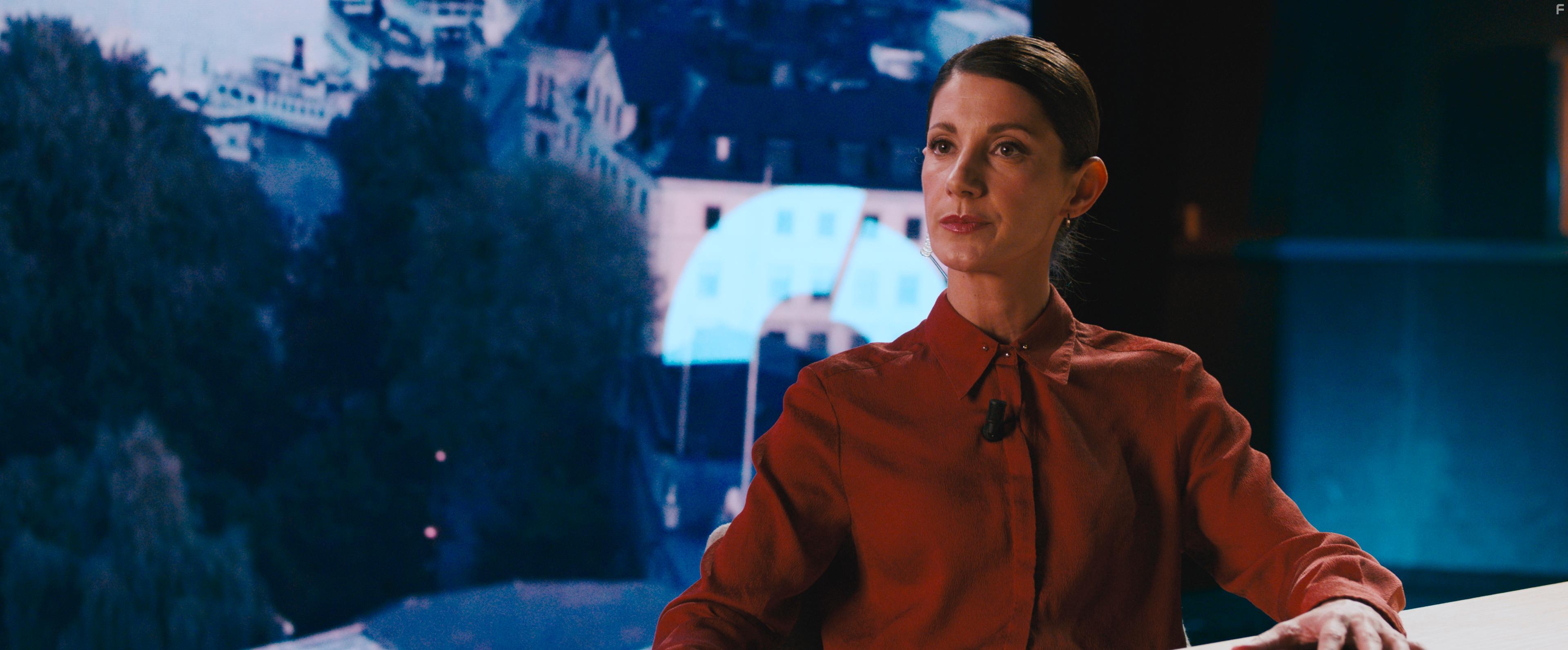 Nina Zanjani in STHLM Blackout (2024)