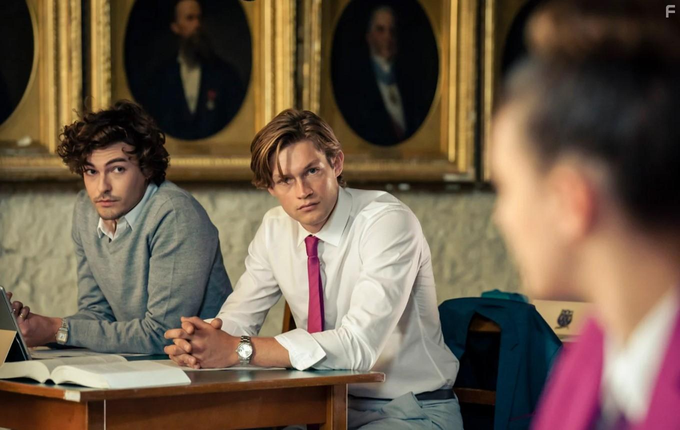 Макстон-холл #1