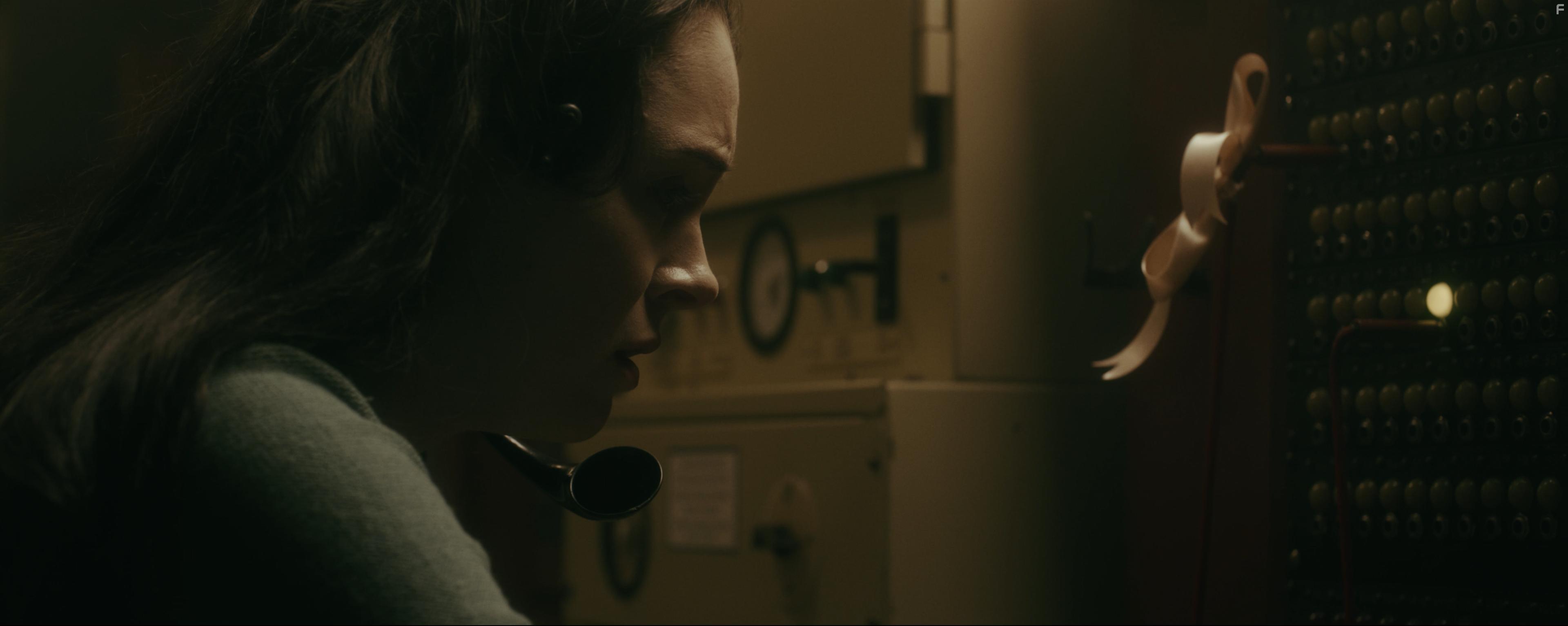 Victoria Lucie in On the Line (2023)