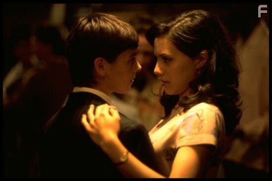 Dorothy dances with "Max"