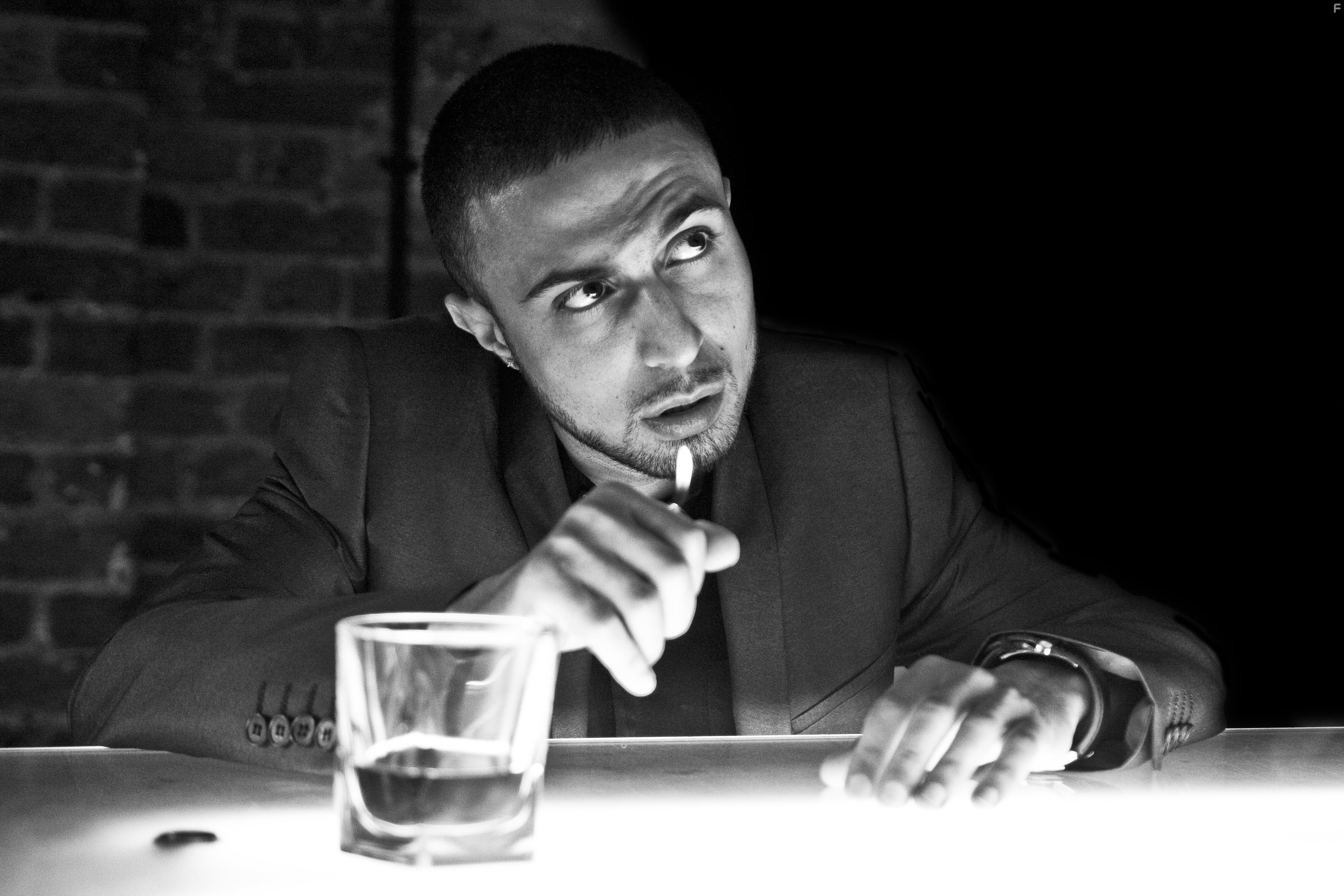 Adam Deacon in Jack Falls (2011)