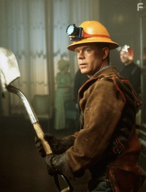 William H. Macy in Таинственные люди (1999)