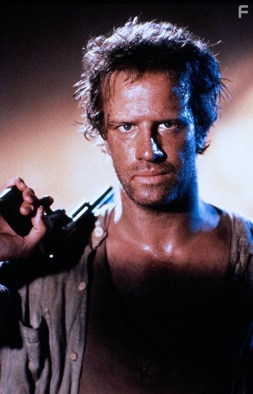 Christopher Lambert in Стрелок (1993)