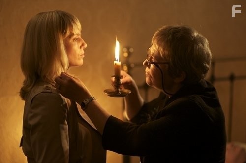 Eva Birthistle in Пробуждающийся лес (2009)