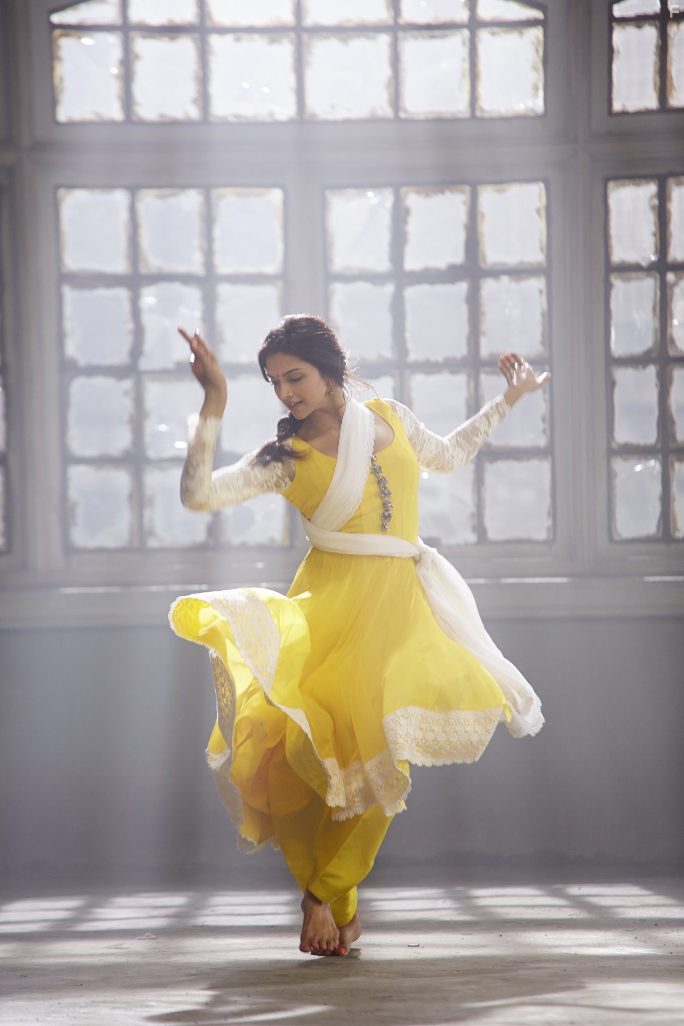 Deepika Padukone in С Новым годом (2014)