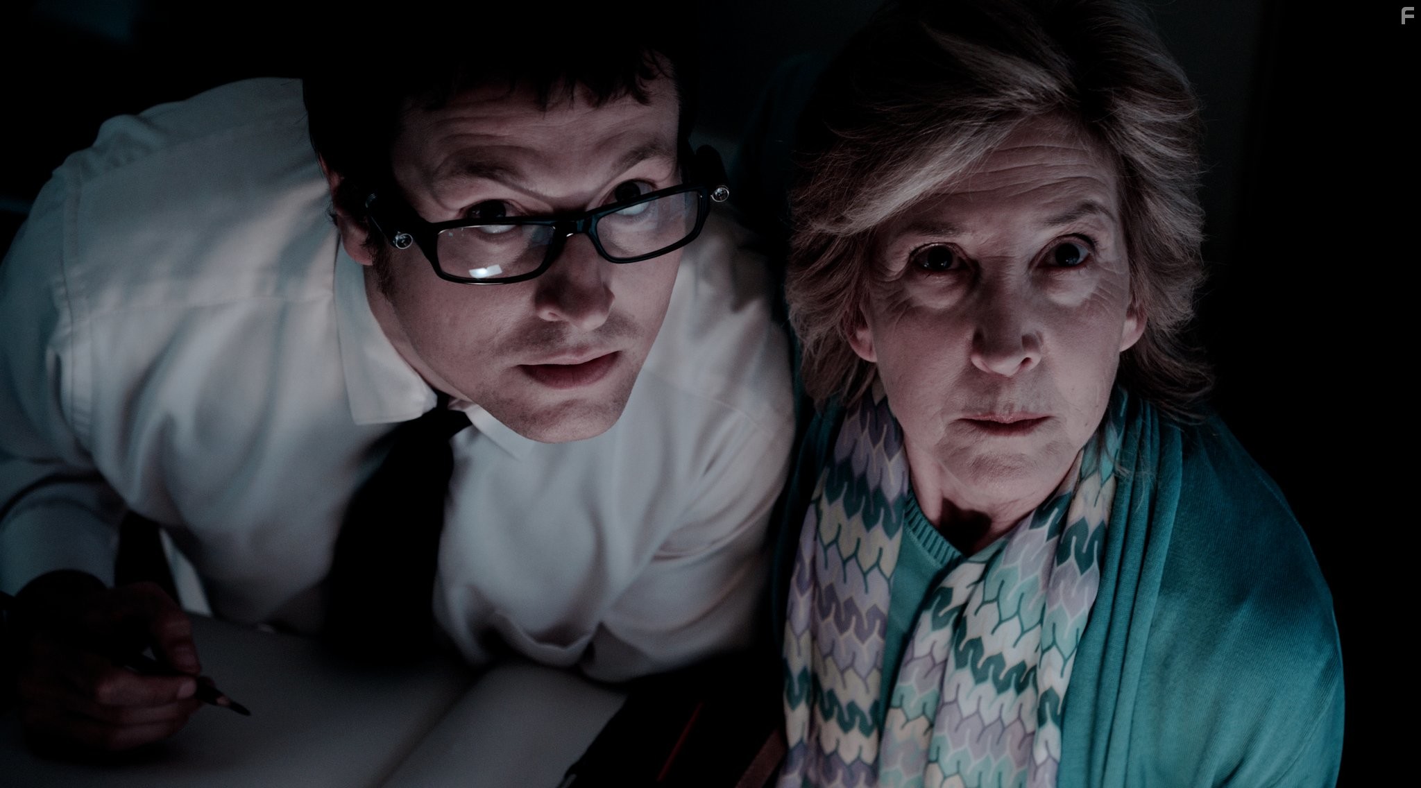 Lin Shaye and Leigh Whannell in Астрал (2010)