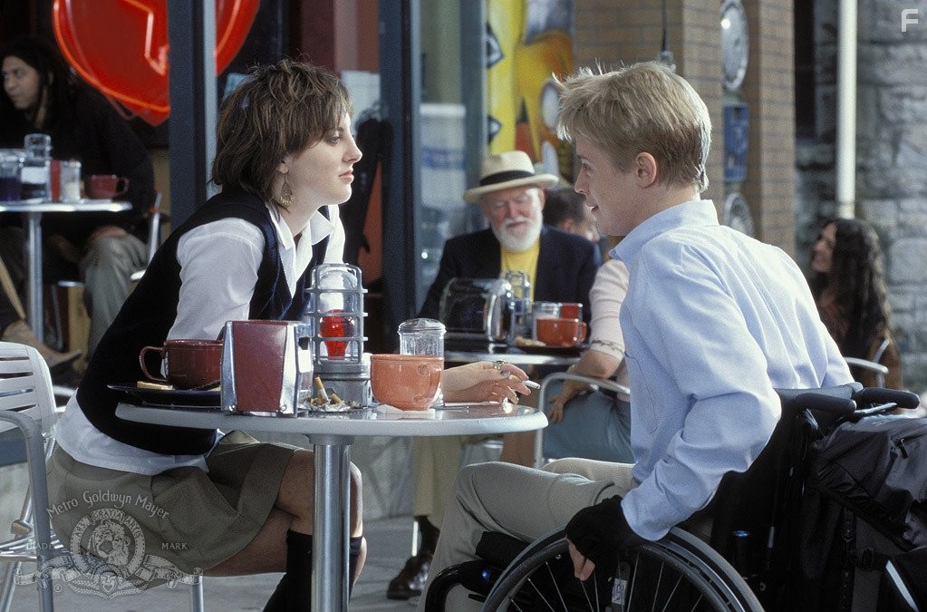 Macaulay Culkin and Eva Amurri Martino in Спасённая (2004)