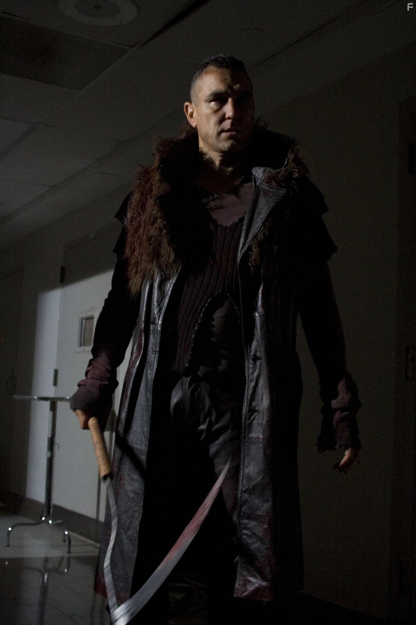 Зуб и ноготь