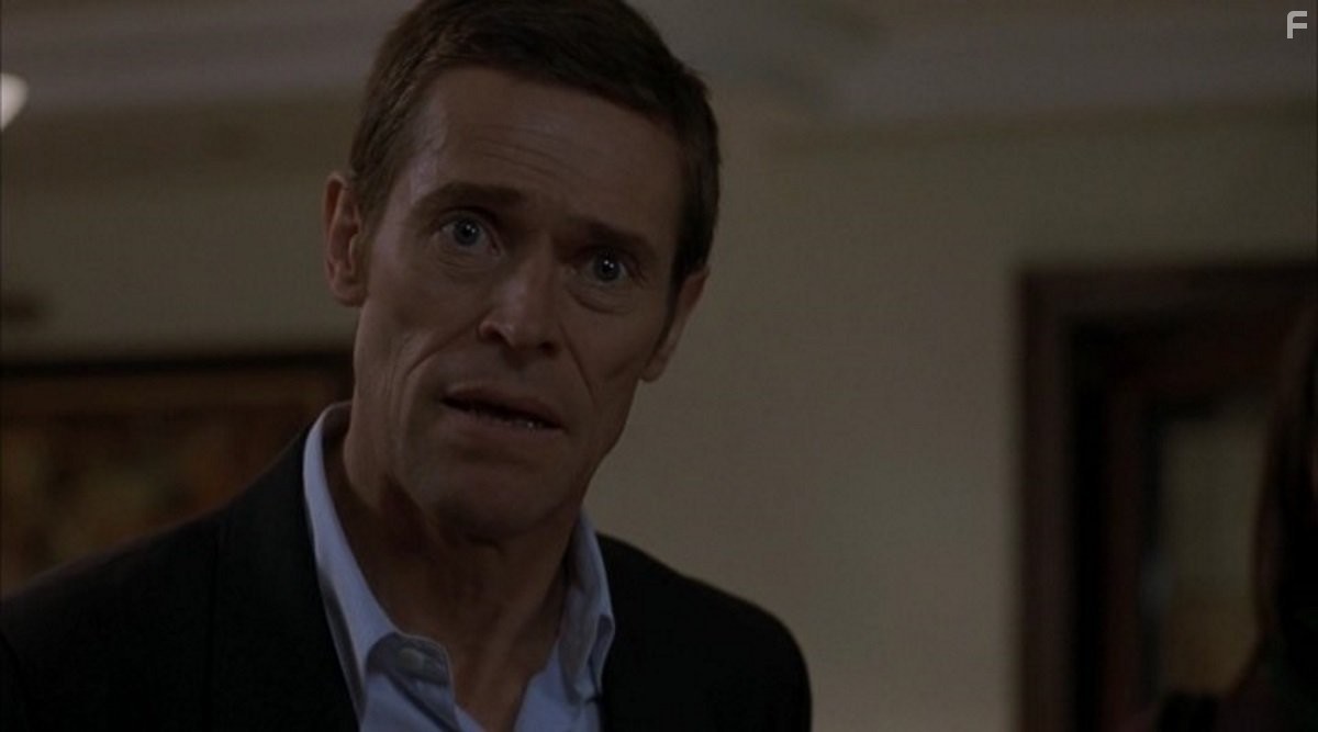 Willem Dafoe in Контроль (2004)