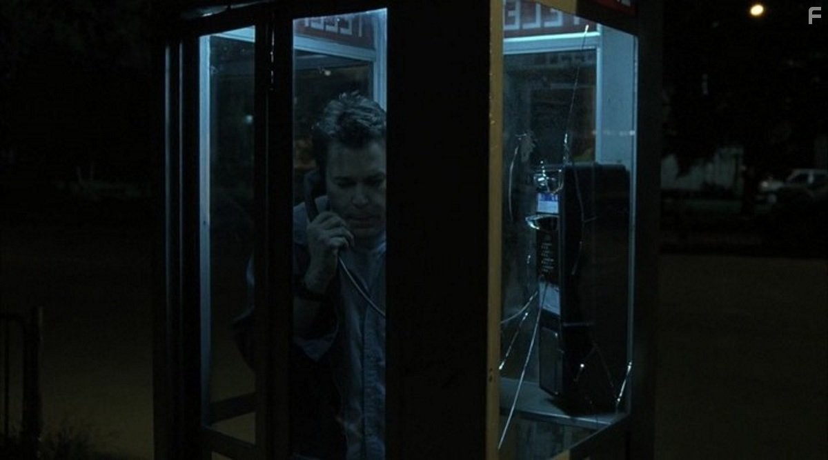 Ray Liotta in Контроль (2004)