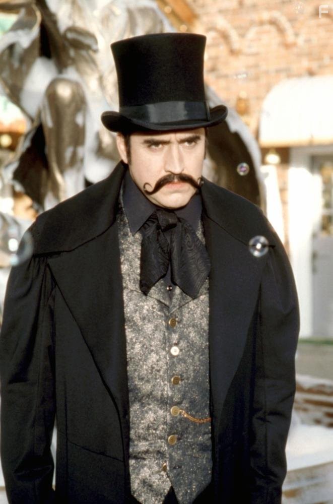 Alfred Molina in Дадли Справедливый (1999)