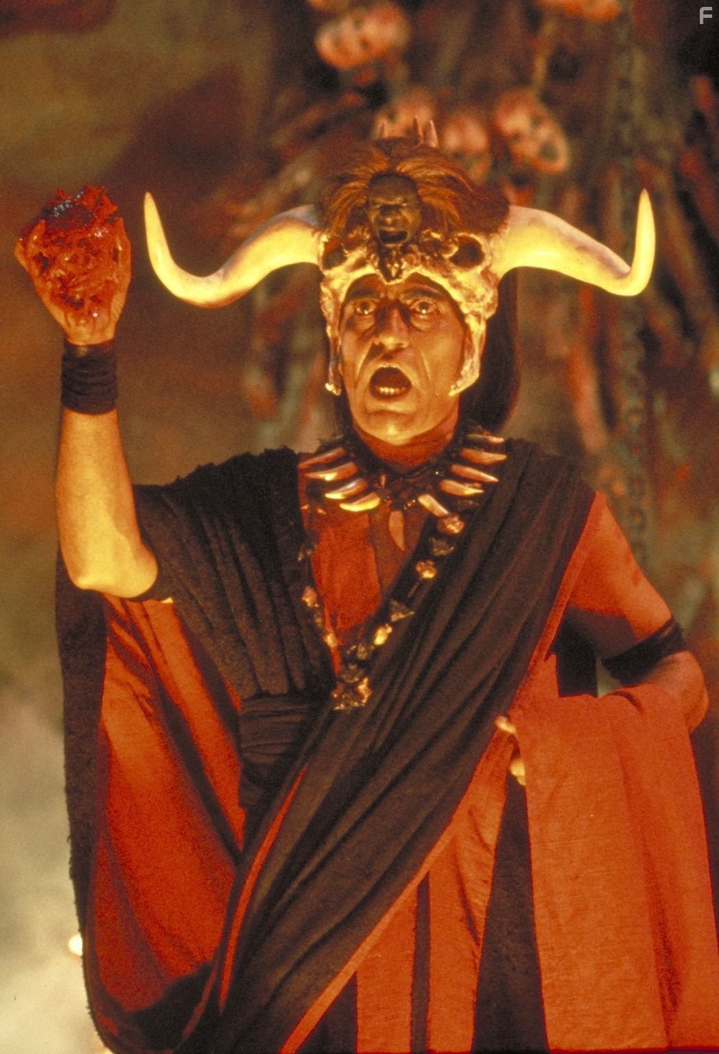 Amrish Puri in Индиана Джонс и Храм судьбы (1984)