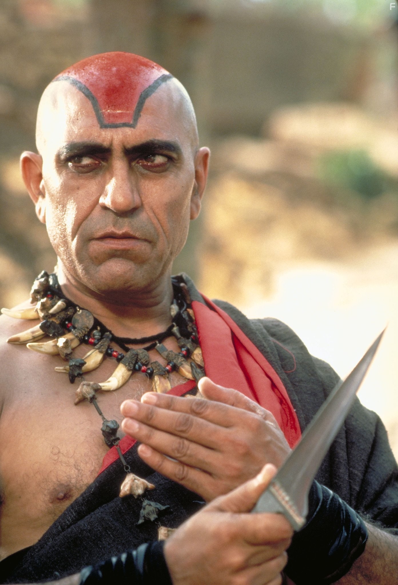 Amrish Puri in Индиана Джонс и Храм судьбы (1984)