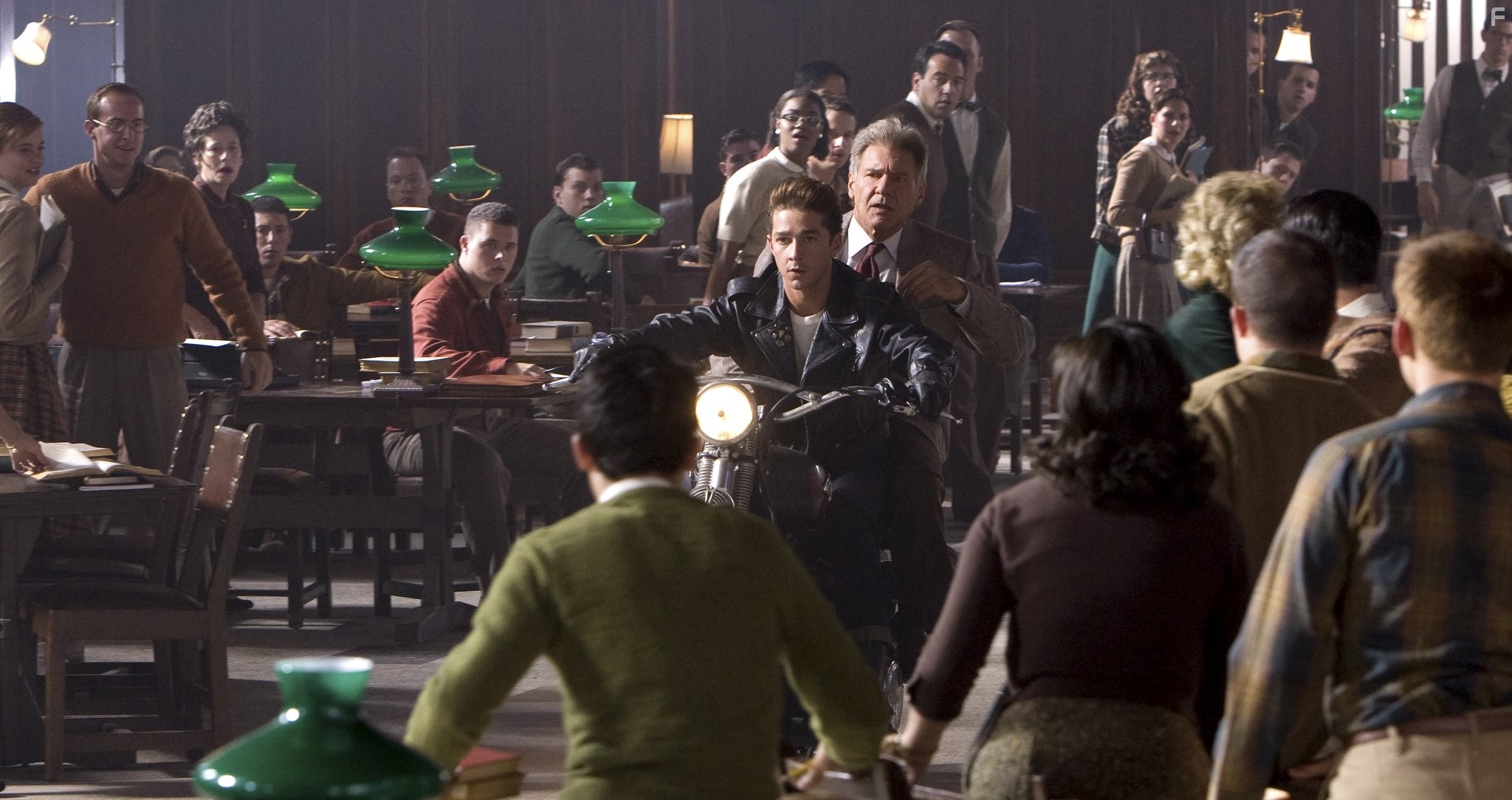 Harrison Ford and Shia LaBeouf in Индиана Джонс и Королевство хрустального черепа (2008)