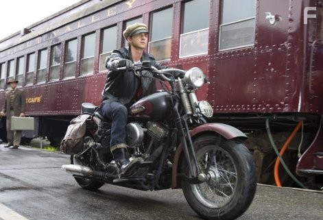 Shia LaBeouf in Индиана Джонс и Королевство хрустального черепа (2008)