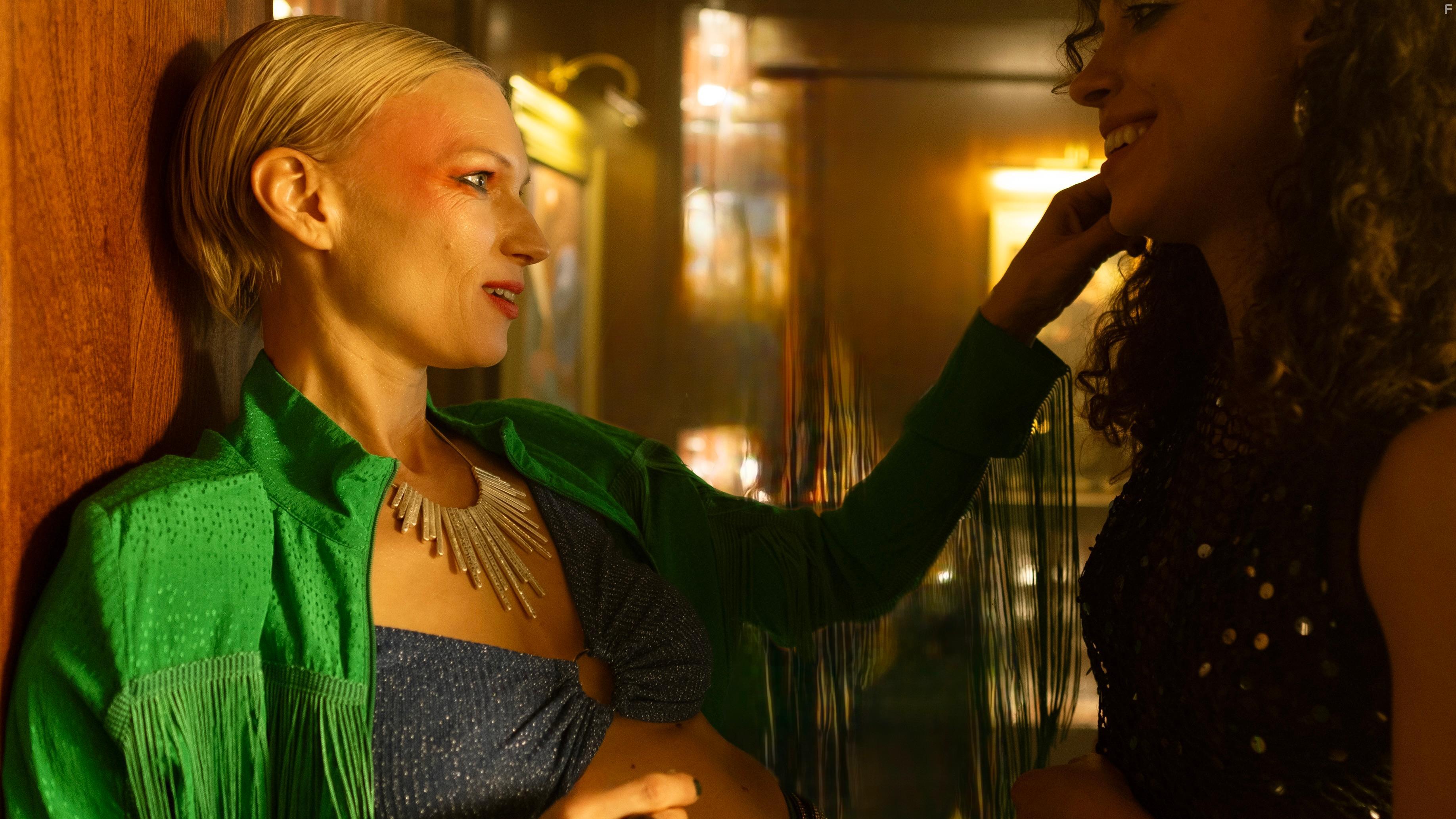 Порно королева #1