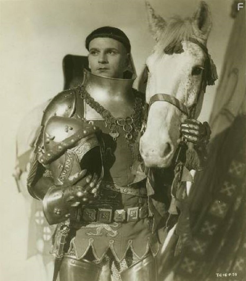 Laurence Olivier in Король Генрих V (1944)