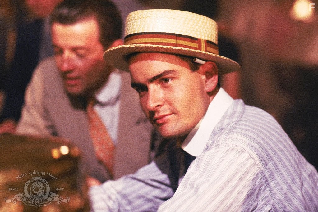 Charlie Sheen in Boсемь выходят из игры (1988)