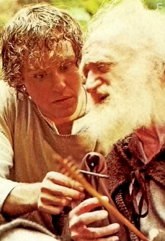 Peter MacNicol and Sydney Bromley in Победитель дракона (1981)