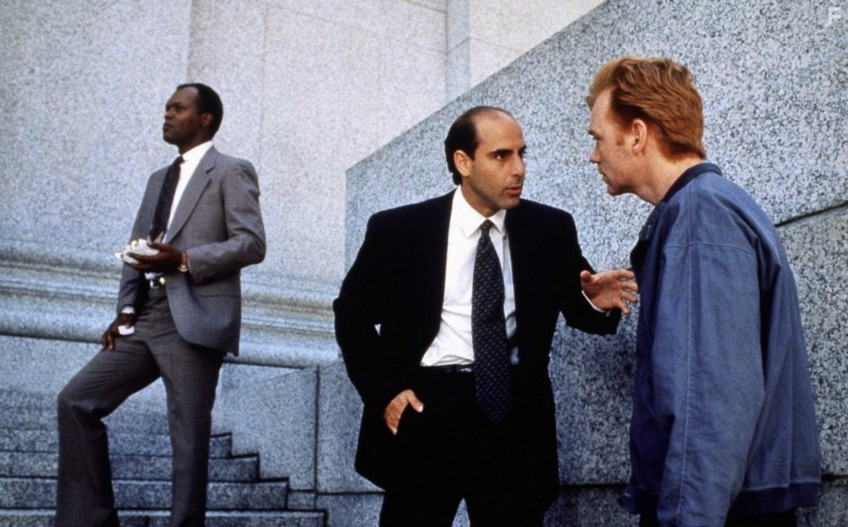 Samuel L. Jackson, David Caruso, and Stanley Tucci in Поцелуй смерти (1995)
