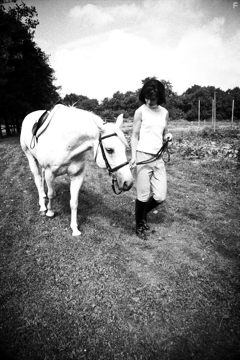 Katie Holmes in Клан Кеннеди (2011)