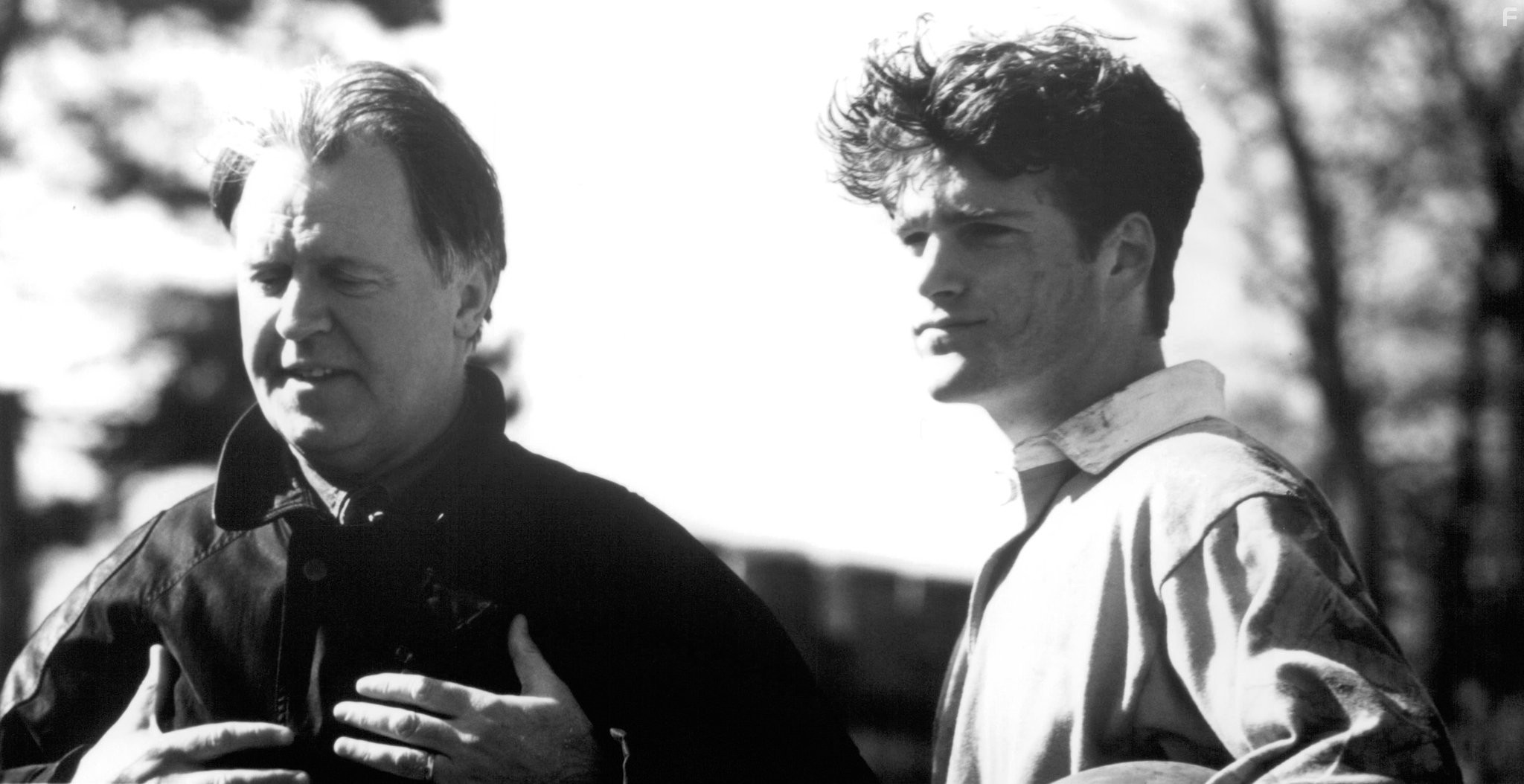 Chris O'Donnell and Pat O'Connor in Круг друзей (1995)