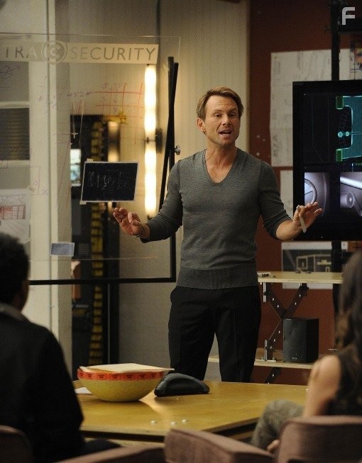 Christian Slater in Лучшая охрана (2011)