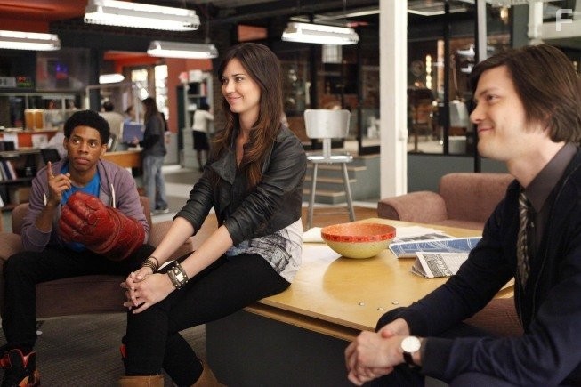 Odette Annable and Alphonso McAuley in Лучшая охрана (2011)