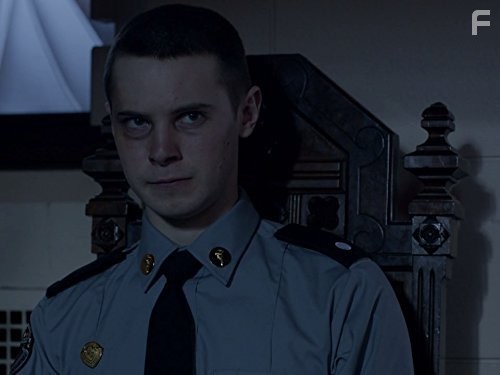 Tyler Ross in Убийство (2011)