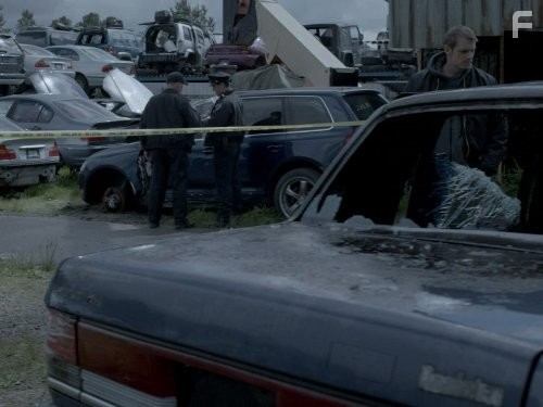 Joel Kinnaman in Убийство (2011)