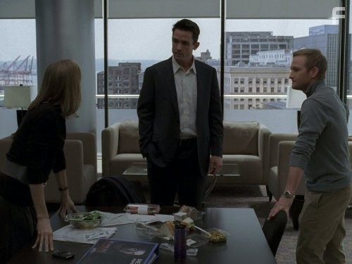 Billy Campbell, Kristin Lehman, and Eric Ladin in Убийство (2011)