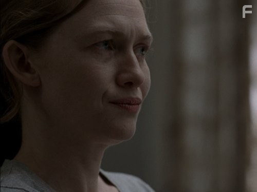 Mireille Enos in Убийство (2011)