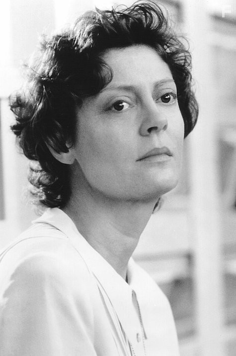 Susan Sarandon in Мертвец идет (1995)